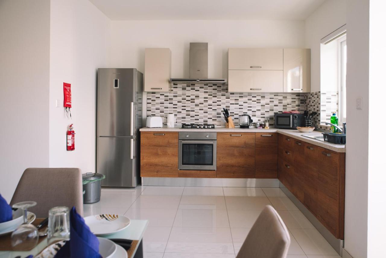 Modern 3 Bedroom With Ac Apartment Zabbar ภายนอก รูปภาพ
