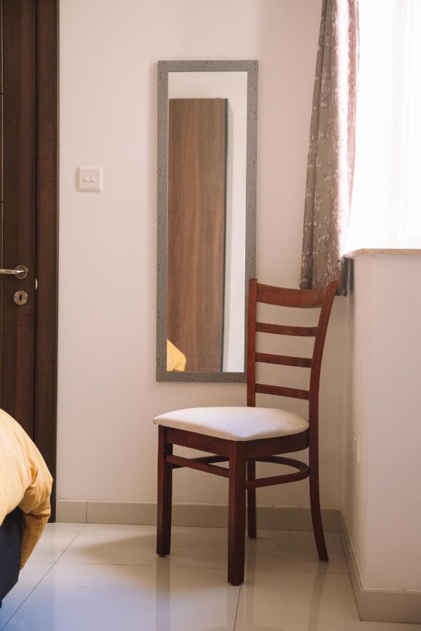 Modern 3 Bedroom With Ac Apartment Zabbar ภายนอก รูปภาพ