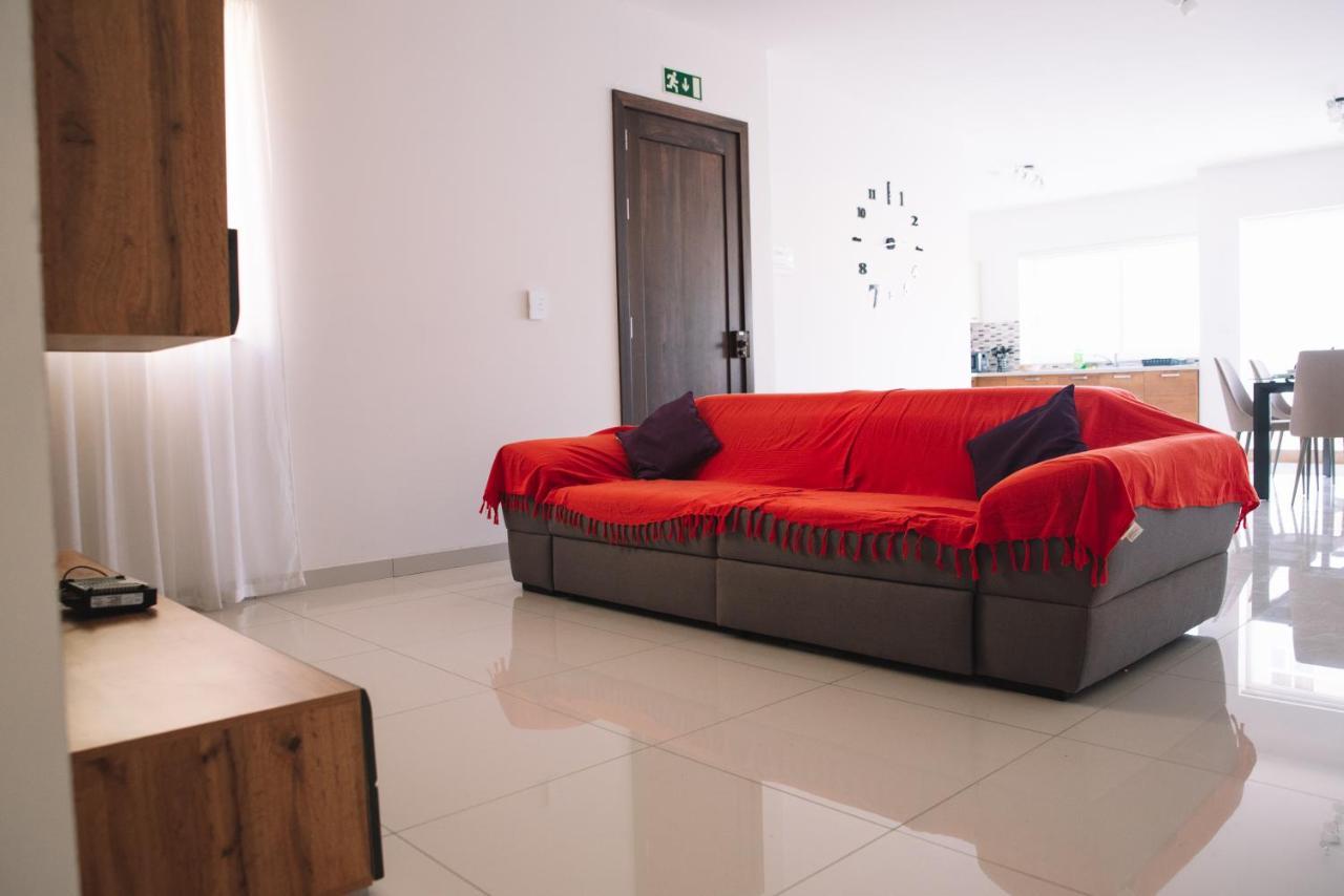 Modern 3 Bedroom With Ac Apartment Zabbar ภายนอก รูปภาพ