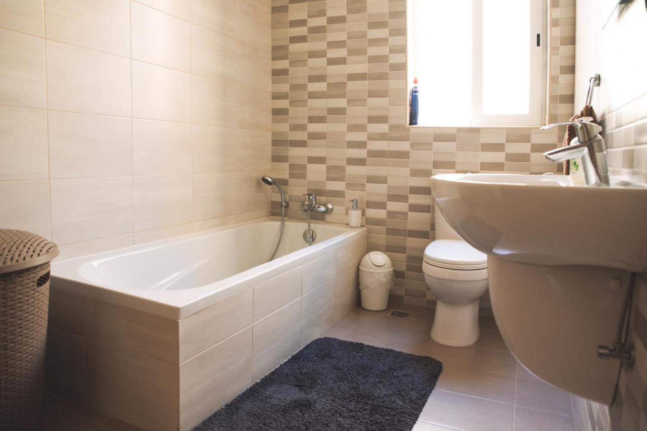 Modern 3 Bedroom With Ac Apartment Zabbar ภายนอก รูปภาพ