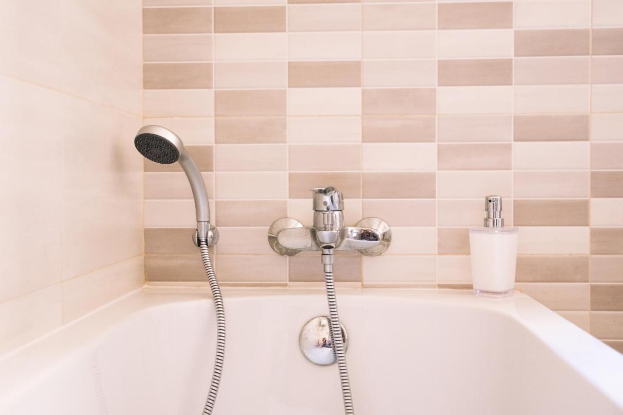 Modern 3 Bedroom With Ac Apartment Zabbar ภายนอก รูปภาพ